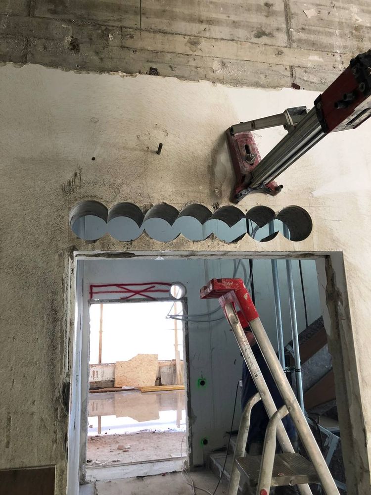 Kernbohrung und Betonschneiden für Fundamentarbeiten